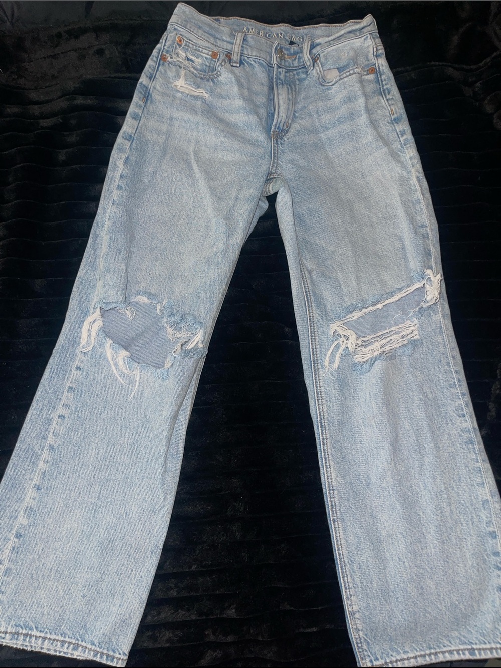 American Eagle Outfitters Light Blue Distressed Jeans